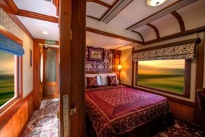 Deluxe Cabins and Suite Cabins on Deccan Odyssey