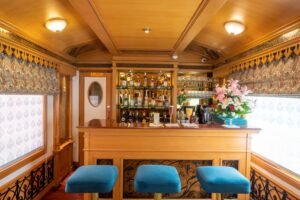 Deccan Odyssey Travels : India by Luxe Rails