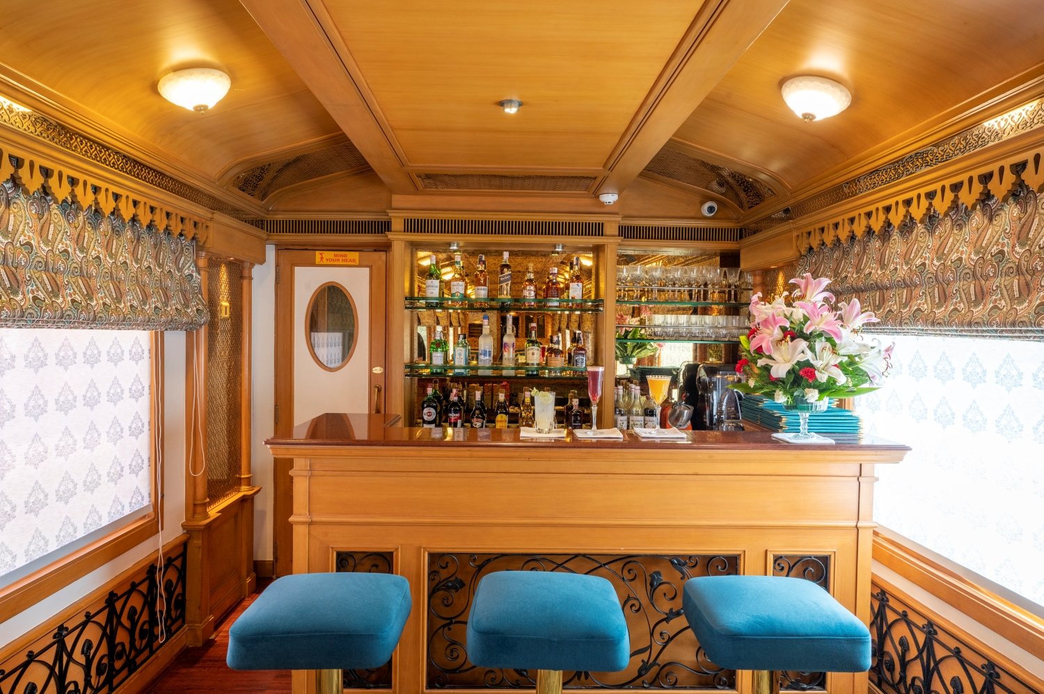 Deccan Odyssey Travels : India by Luxe Rails